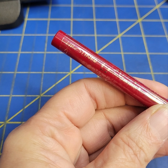 Meike Glamour I Am Sweet #12 Waterproof Lip Liner 3g - Picture 2 of 4